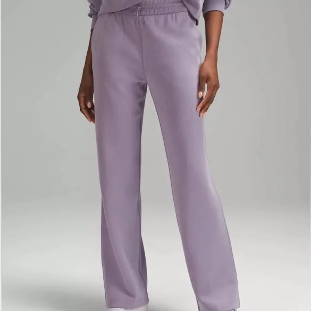 NWT Lululemon Softstreme Pant